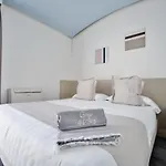 Borgo De Li Santi アパートホテル