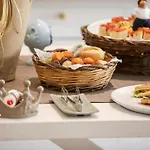 Borgo De Li Santi アパートホテル 4*