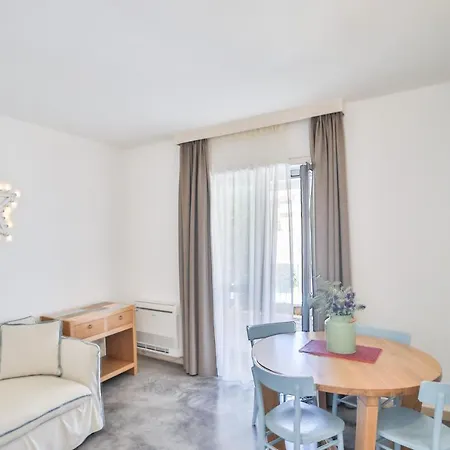 Borgo De Li Santi Appart hôtel Otrante