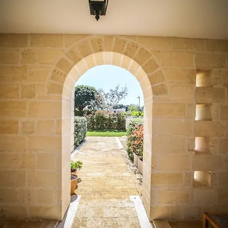 Borgo De Li Santi Hotel apartamentowy Otranto