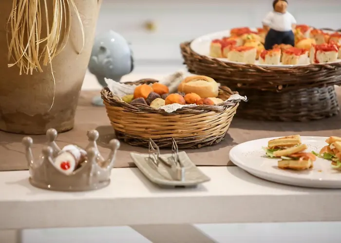 Borgo De Li Santi Aparthotel 4*