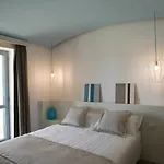 Borgo De Li Santi מלון דירות 4*