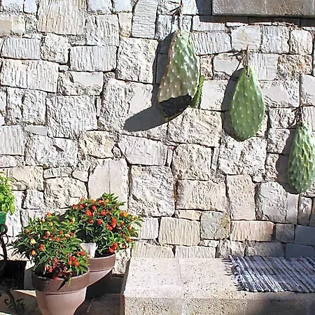 Borgo De Li Santi Aparthotel