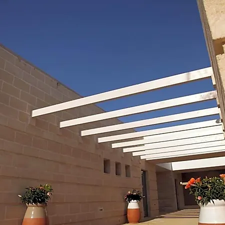 Aparthotel Borgo De Li Santi 4*