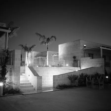 Apart-hotel Borgo De Li Santi