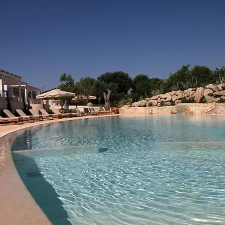 Apart-hotel Borgo De Li Santi 3*