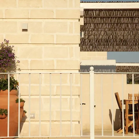 Borgo De Li Santi شقة فندقية أوترانتو