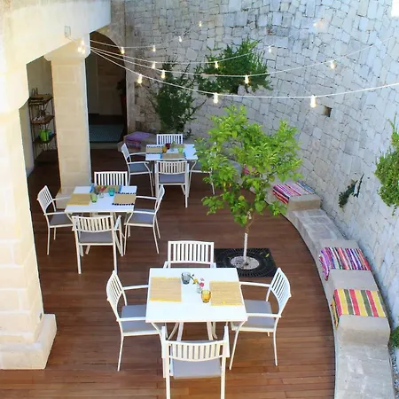Borgo De Li Santi Apart-hotel 3*